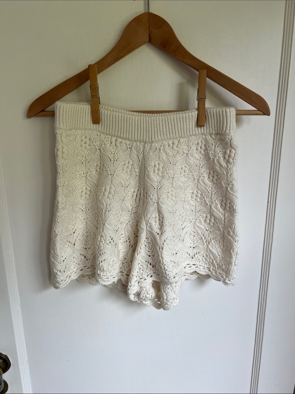 Sezane Liliana Knit Lace Knit Shorts in Cream XS